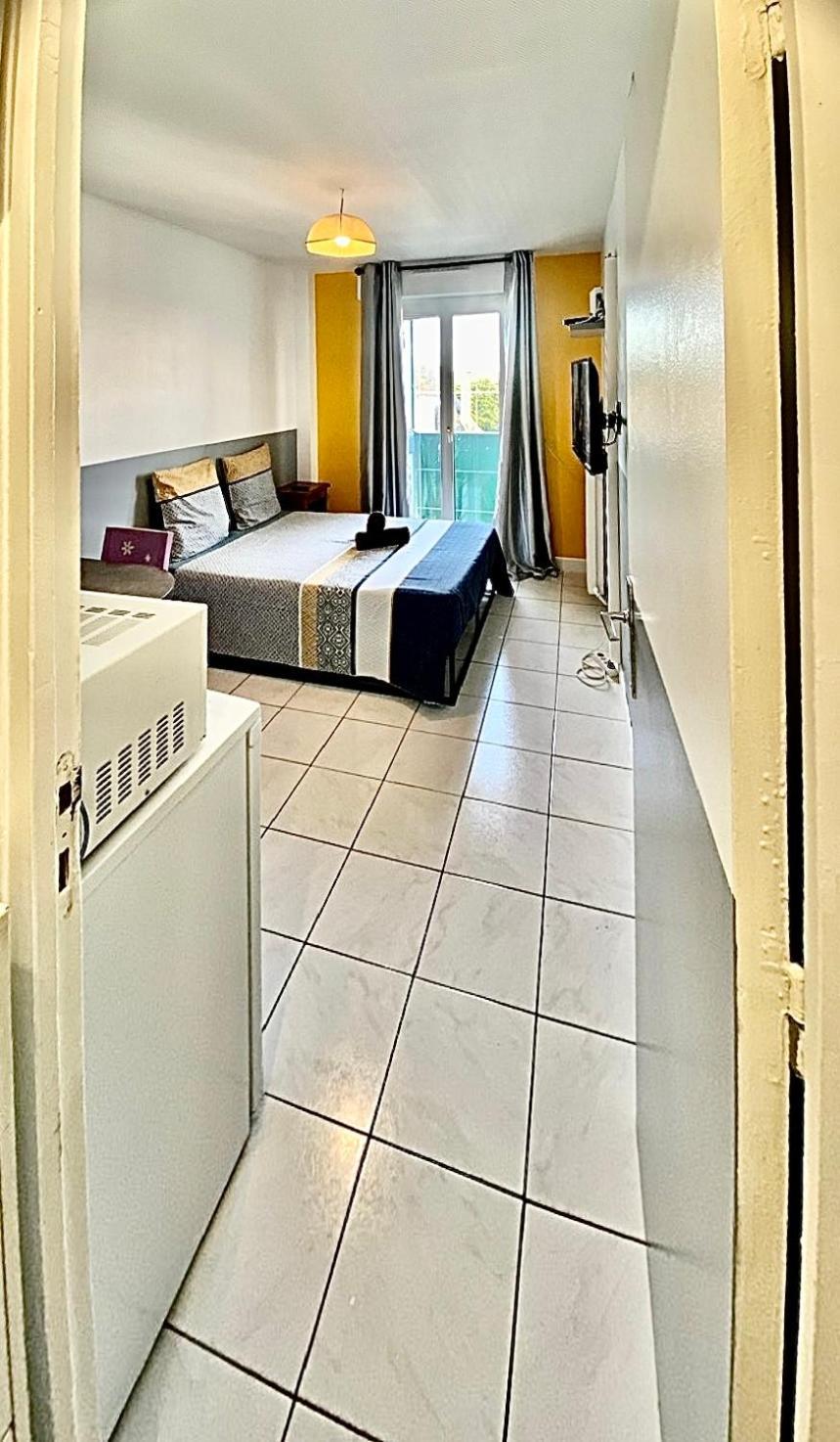 Appartement Proche Gare Et Centre Ville 默伦 外观 照片