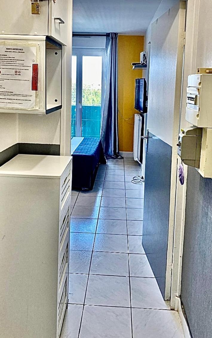 Appartement Proche Gare Et Centre Ville 默伦 外观 照片