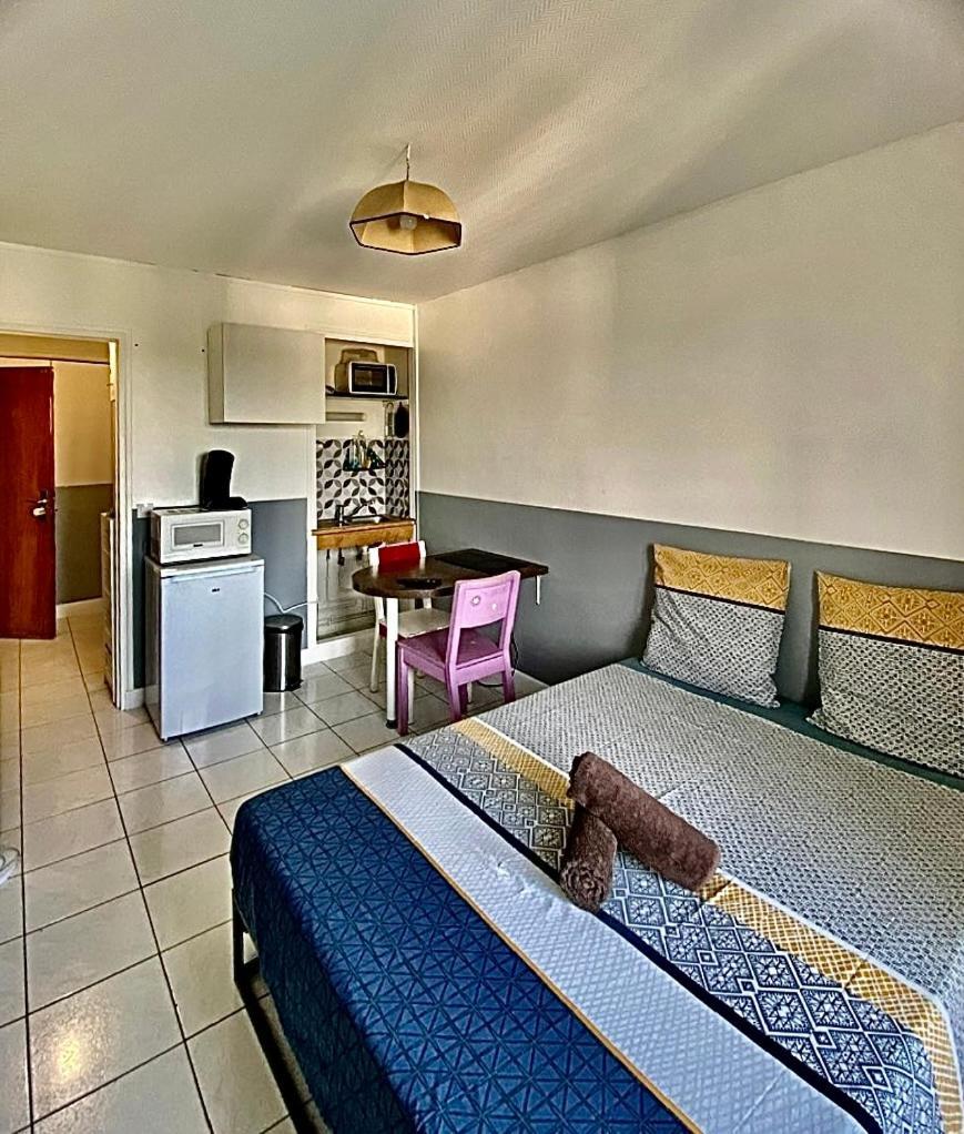 Appartement Proche Gare Et Centre Ville 默伦 外观 照片