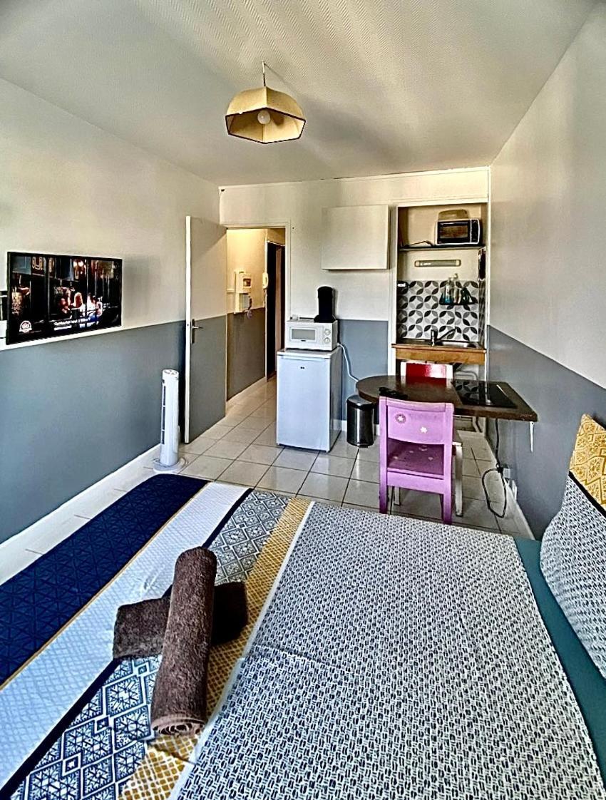 Appartement Proche Gare Et Centre Ville 默伦 外观 照片